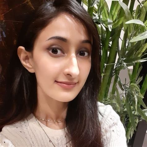 Khushboo - English teacher in New Delhi - ₹900/h