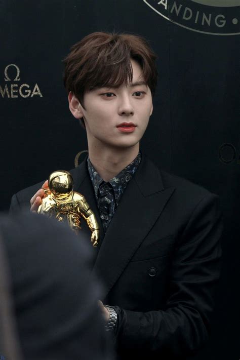 Pin van ゆきんこ op 황민현