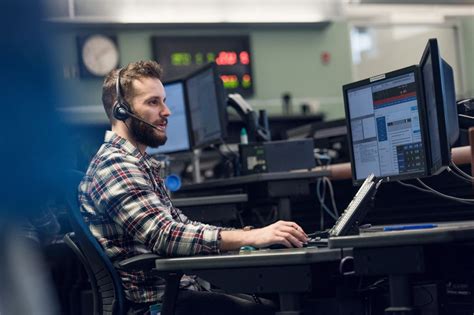 E-Comm 911 Office Photos | Glassdoor