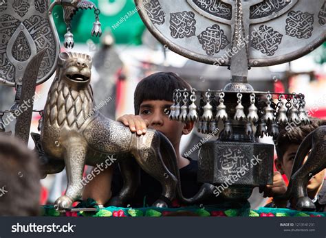 8,418 Shia Islam Images, Stock Photos & Vectors | Shutterstock