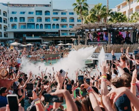 Cabo Spring Contest Strip 的图像结果