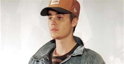 ジャスティン・ビーバー、ピコ太郎とフェイスブックで2ショット 昨年8月に「PPAP」動画を紹介 - サンスポ