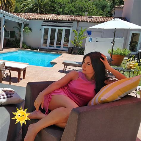 Alinity Faces Criticism Following X Leak - Truth or Fiction