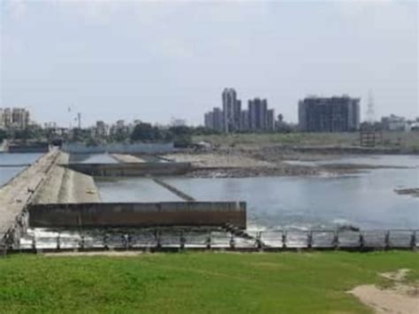 Ukai Dam fills up to 345 feet for fourth consecutive year, South ...