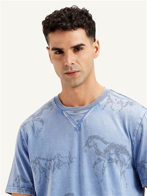 Men's Conversational Print Regular Fit T-Shirt – Levis India Store