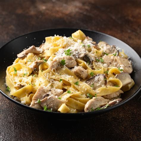 Creamy Chicken Alfredo Recipe