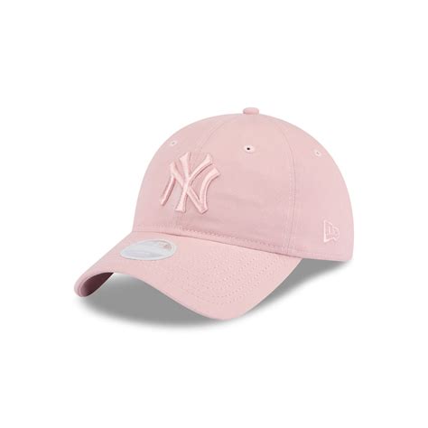 New York Yankees Women's Pink 9TWENTY Adjustable Hat - New Era Cap