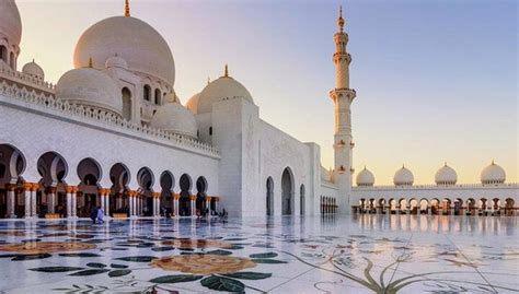 Tour por la ciudad de Abu Dabi, Sharjah - Central de Reservas
