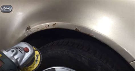 How to Repair Rust Blisters On Fender 的图像结果