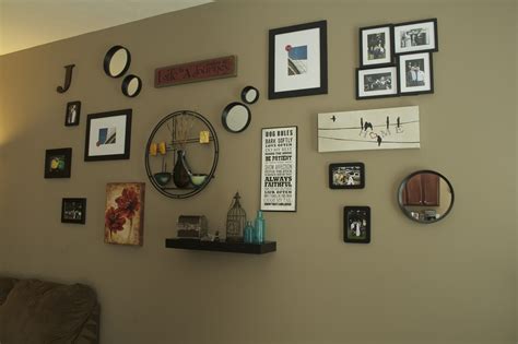 Oregon Transplant: Home Decor: Living Room Wall Collage