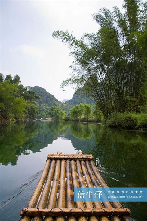 广西桂林漓江边上的竹排风光高清图片下载_红动中国