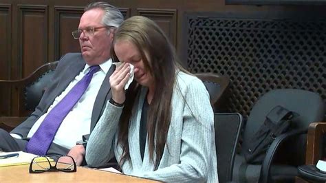 Witness testifies Iowa woman was on top of husband's dead body after he ...