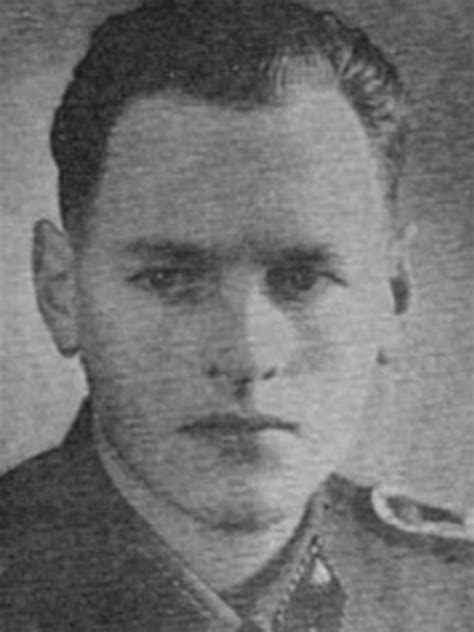 Dublin school says former Nazi was not prohibited from teaching there ...