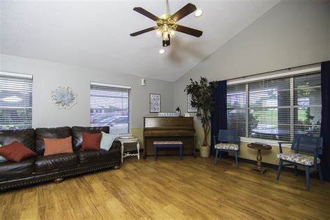 Photos - Conroe Health Care Center