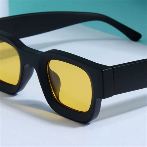 Vintage V1 Black Yellow Sunglasses – Bright Meets Bold – Go Glassic