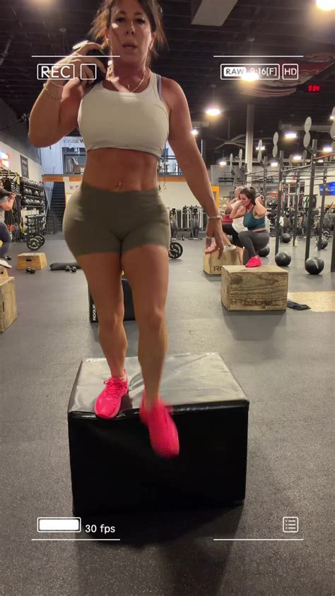 Becca Alexa (@beccaalexa1) - Urlebird