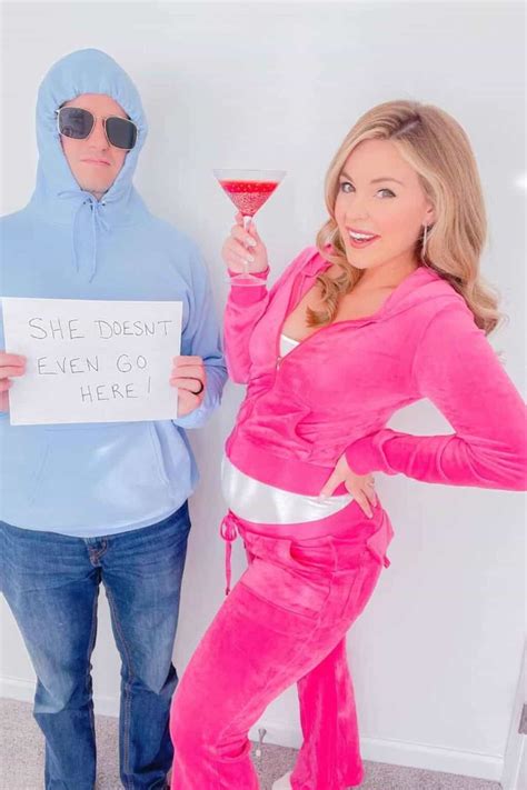 40 Halloween Costumes for Expecting Couples That Highlight the Bump in ...