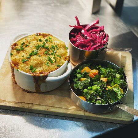 Delicious Sunday Dinner - Reviews, Photos - The Old Bank - Tripadvisor