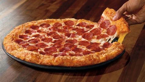 Homeless man ticketed for eating pizza at bus stop | FOX 2 Detroit