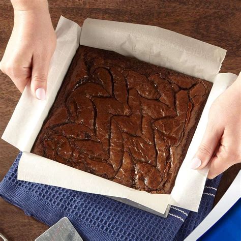 Can Parchment Paper Go In The Microwave? Is It Safe? – The Conscious ...