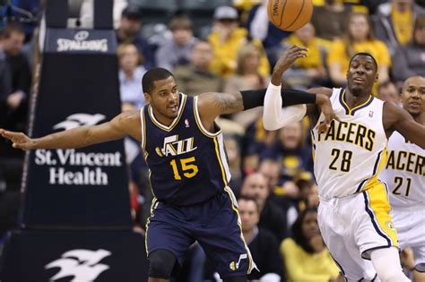 Pacers vs Jazz: Solo Act