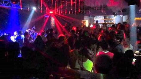 Top 10 Bars And Nightclubs To Experience The Cebu Nightlife.