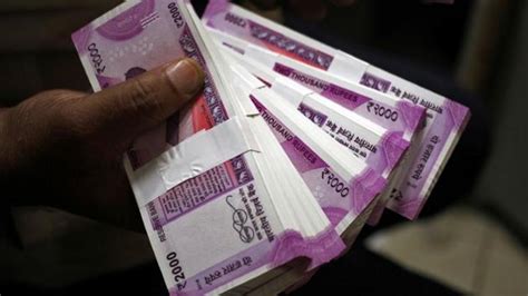 Bonds rise after RBI announces $1.5 billion debt purchase| Business News