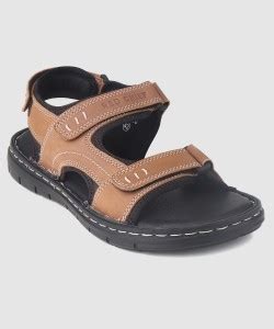 Red Chief Footwear - Upto 50% to 80% OFF on Red Chief Footwear Online ...