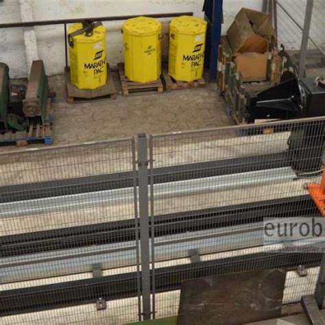 ABB IRB1600 Flexarc M2004 IRC5 на линейном блоке с двумя позиционерами ...