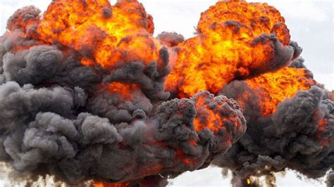 Massive fire breaks out at residential building in Saudi; six persons ...