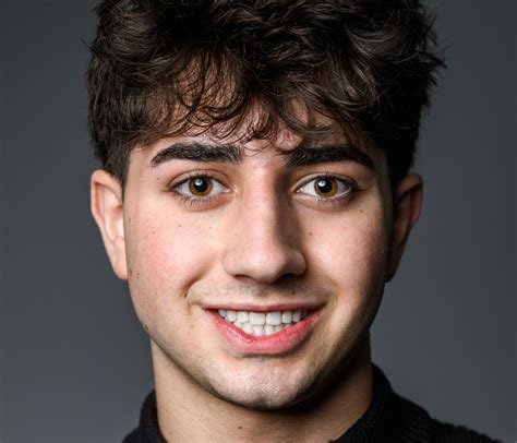 Zach Yadegari, Teen with 4.0 GPA who built the viral Cal AI app that ...