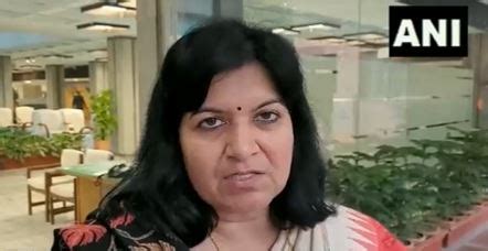 "Instead of giving answers, she got angry...": Ethics panel chairperson ...