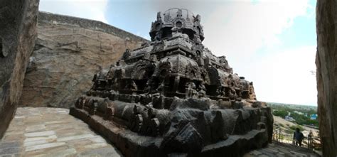 Tamil Nadu Temple Run: Kalugumalai | Sarson ke Khet