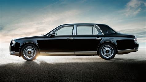 Inside Look: How the Toyota Century Rivals Rolls-Royce