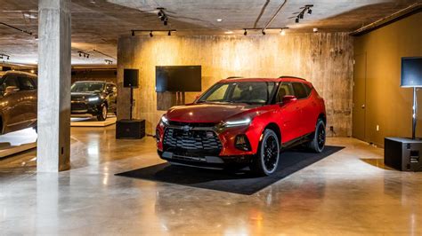 GMC Typhoon Rendering Is The 500-HP Chevy Blazer We Want