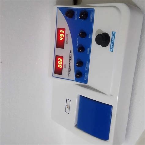 Digital Spectrophotometer Trader - Retailer from Ambala