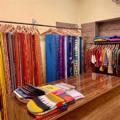 Top Boutiques In Hindustan Park | LBB, Kolkata