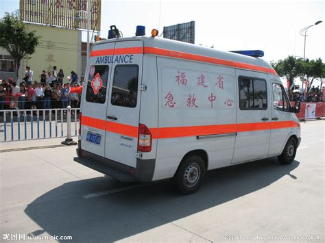 急救车120车摄影图__交通工具_现代科技_摄影图库_昵图网nipic.com