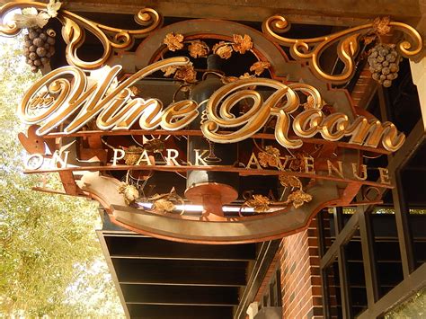 Save Pleasure Island Blog: Club Report: The Wine Room (Winter Park)