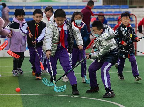 西宁：小学生迎开学_图片新闻_中国政府网