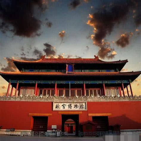 北京的故宫为何下午5点前必须关门？59年前竟发生了这种事，让人难以置信_中国露营网www.luyingw.cn