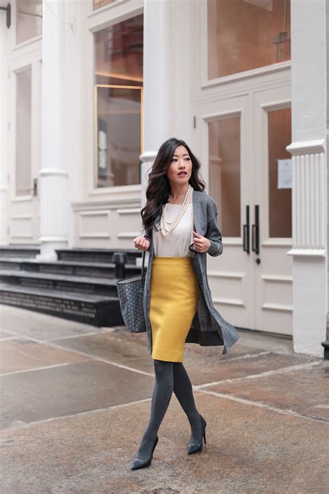 Winter Workwear // From commute to desk to dinner - Extra Petite ...