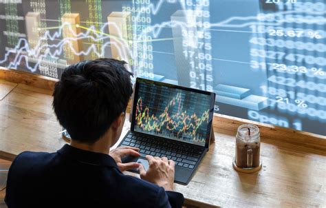 Karnataka to build ecosystem beyond Bengaluru for tech firms, HR News ...