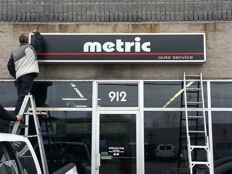 Creative Sign Designs 的图像结果