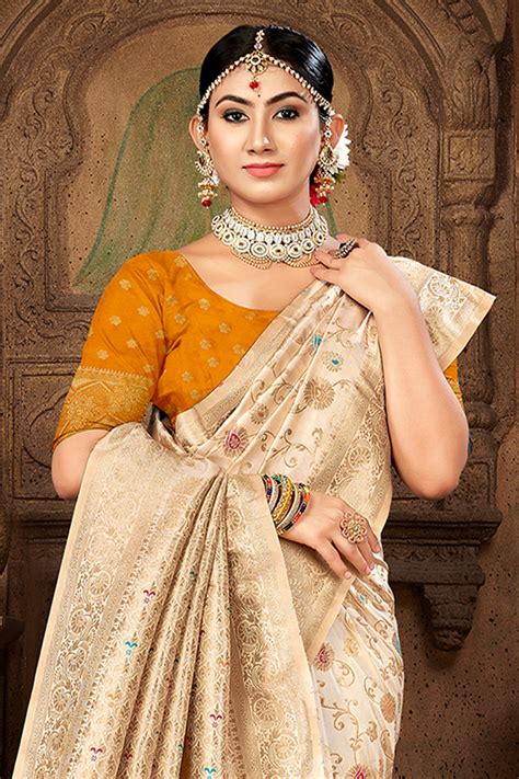 Buy Cream Silk Saree With Blouse Piece 95158 Online | Karagiri
