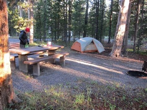 How Do I Make Reservations For Red Mountain Campground Montana