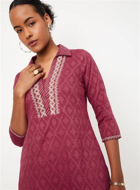 Buy Women Woven Straight Kurta Online at just Rs. 699.0 - 1000014147297 ...