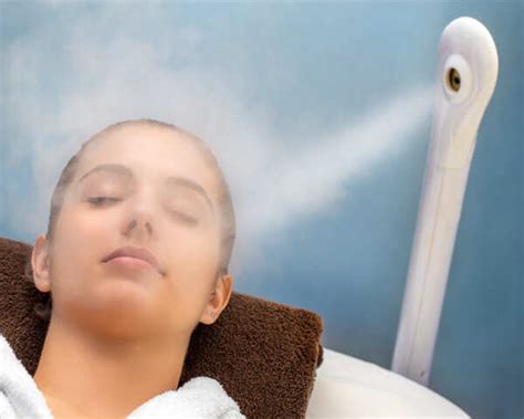 What To Look For While Purchasing A Facial Steamer | Femina.in
