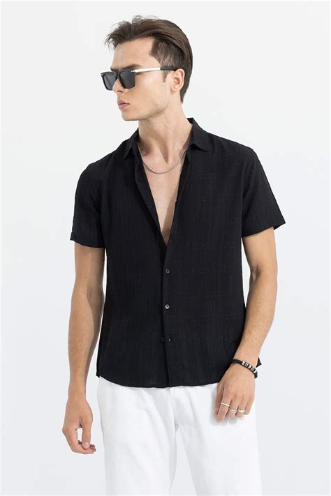 Buy Men's Bubble Line Black Seer Sucker Shirt Online | SNITCH