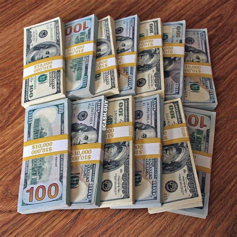 How Much Is A Stack Of 100s